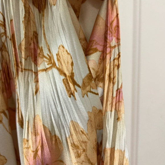 NWT Vince Floral Crushed Cap Sleeve Dress - Picture 10 of 11